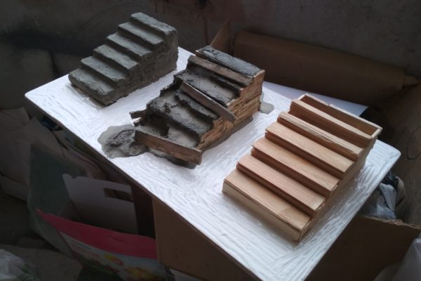 Павел Мунтиев. Судьбы, 2019, дерево, бетон